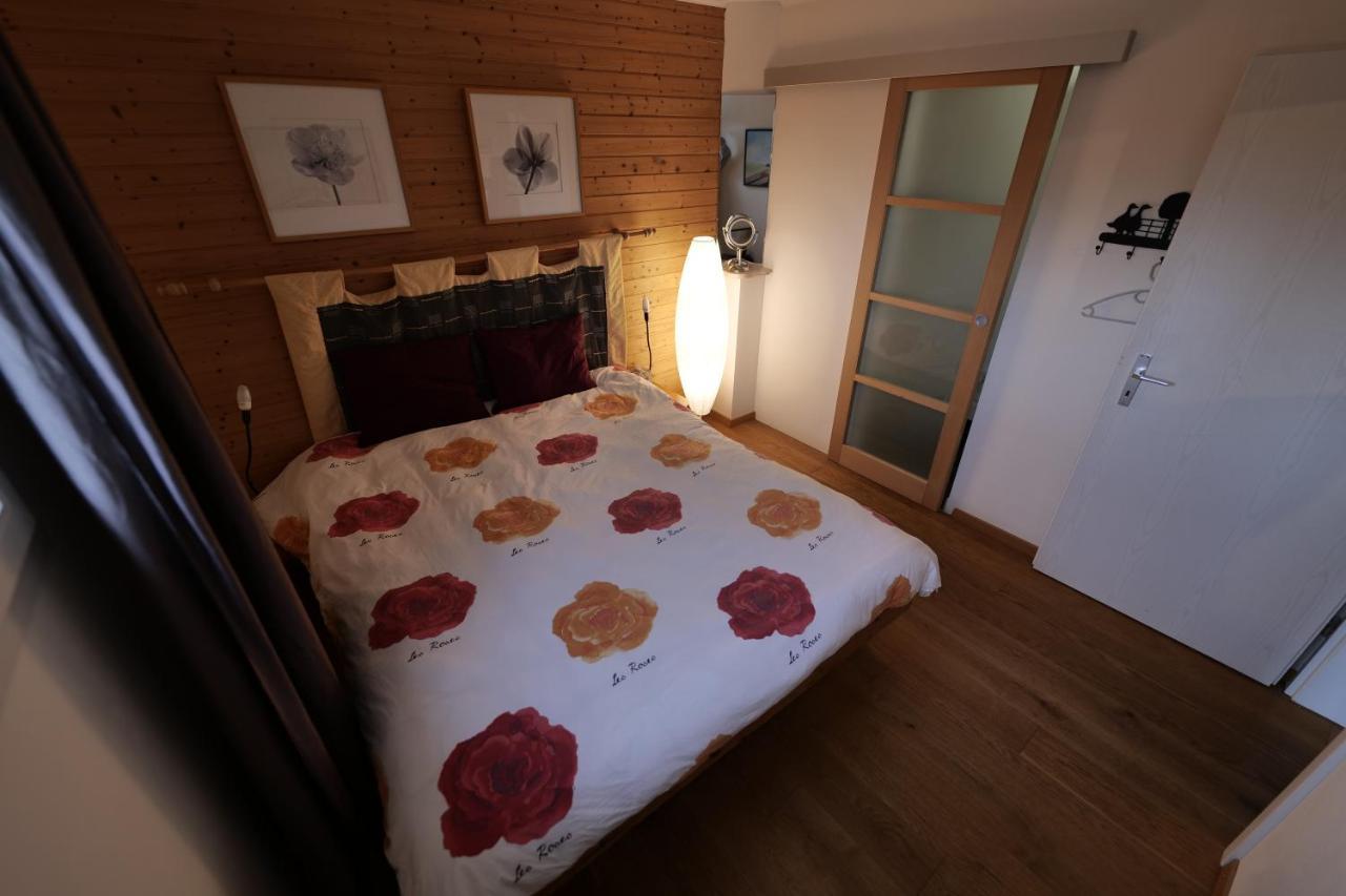 Ferienwohnung Libellules Villeneuve Exterior foto